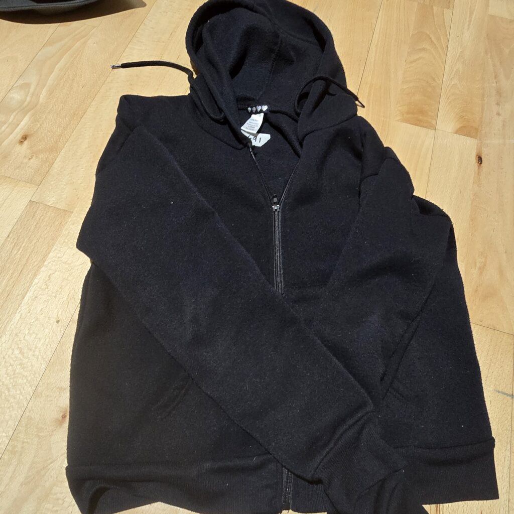 691-Black-Zip-Hoodie-w-Hearts-Tag-Main