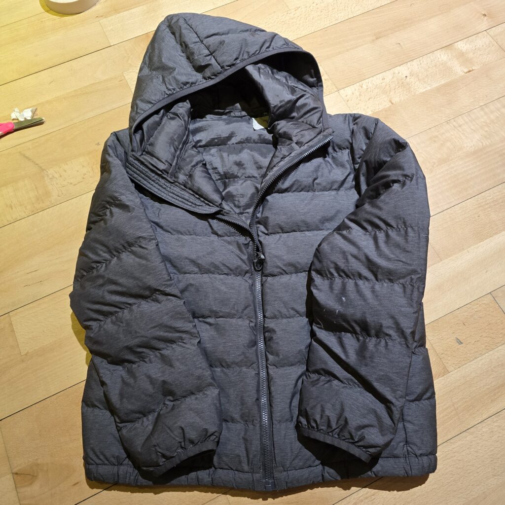 755-Grey-Uniqlo-Puffer-Coat-Main