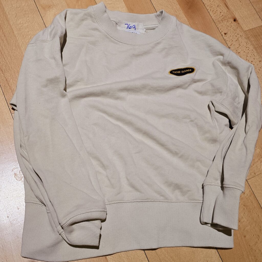 769-Beige-Sweatshirt-SKHB-Goods-Main