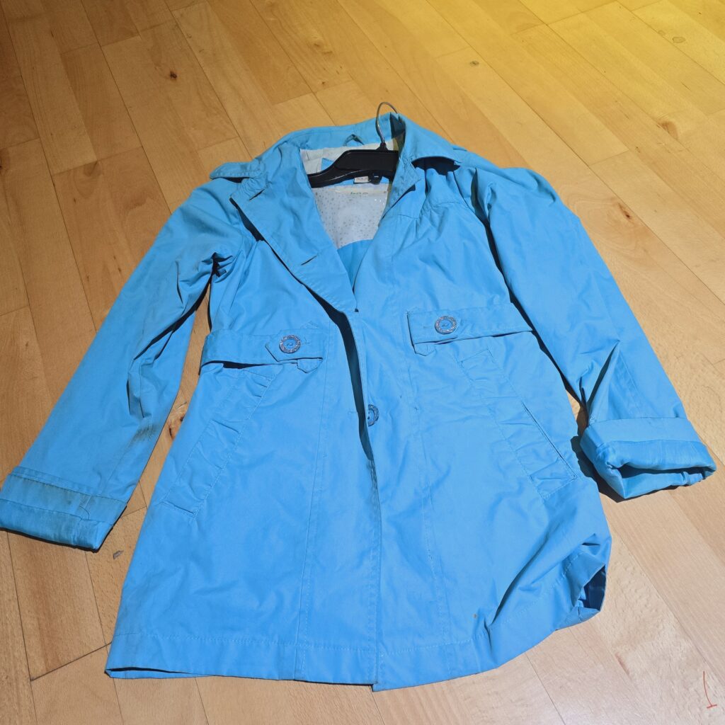 600-Blue-London-Fog-trenchcoat-Main