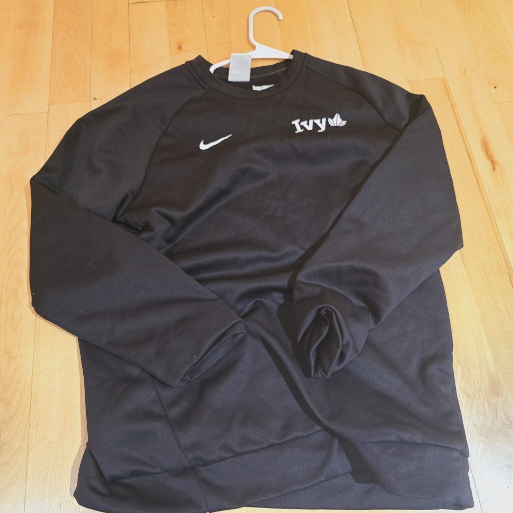 617-Nike-Ivy-Dri-Fit-Sweatshirt-Main