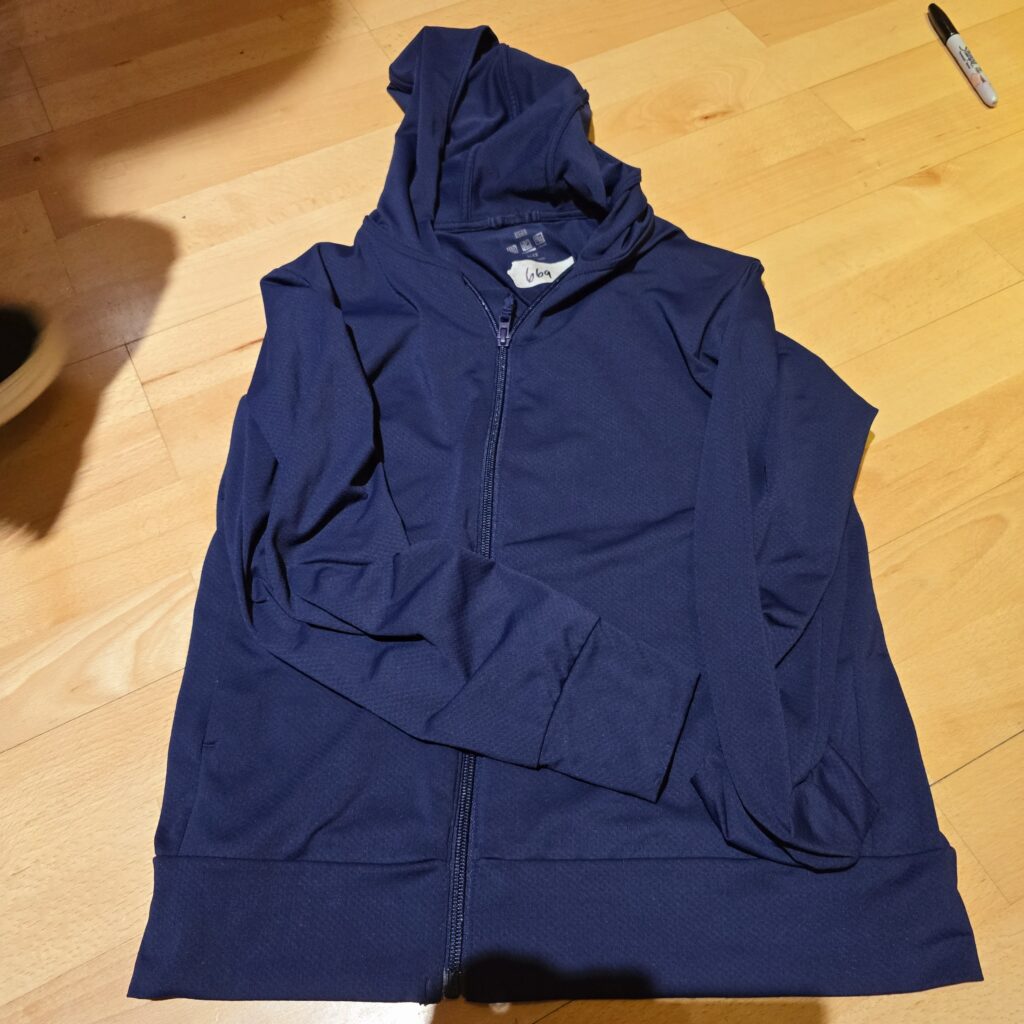 669-Navy-Blue-Uniqlo-Zip-Hoodie-Main