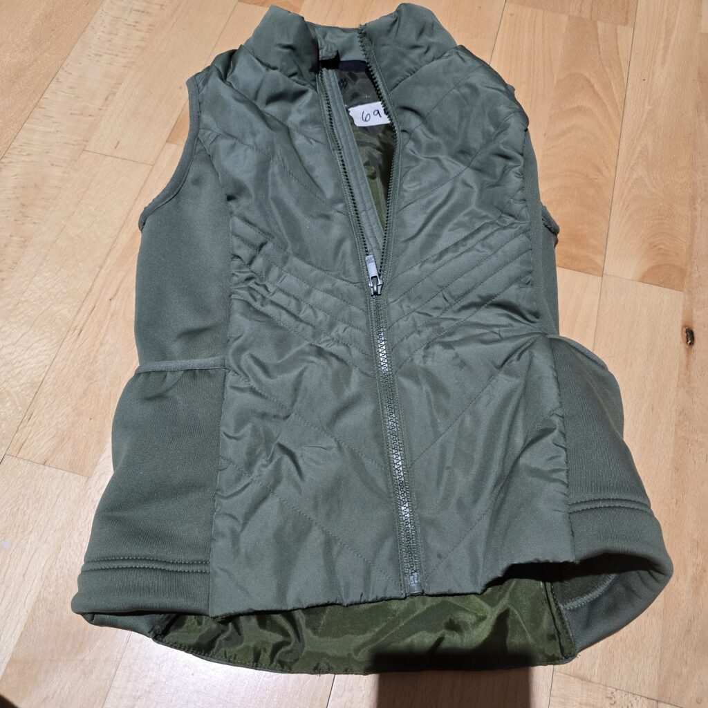 694-Green-All-in-Motion-Vest-Main