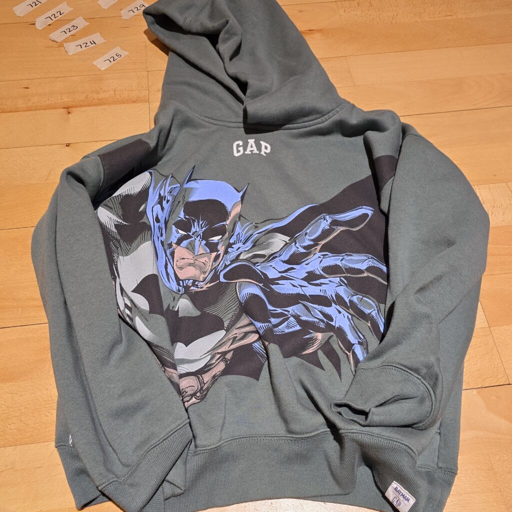 721-Gap-Batman-Pullover-Hoodie-Sweatshirt-Main