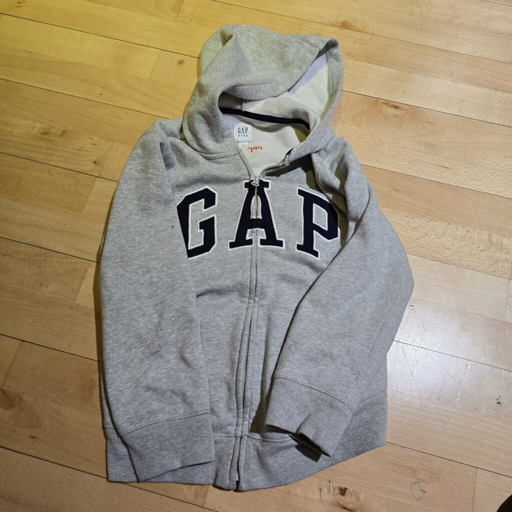 744-Grey-Gap-Logo-Zip-Hoodie-Sweatshirt-Main